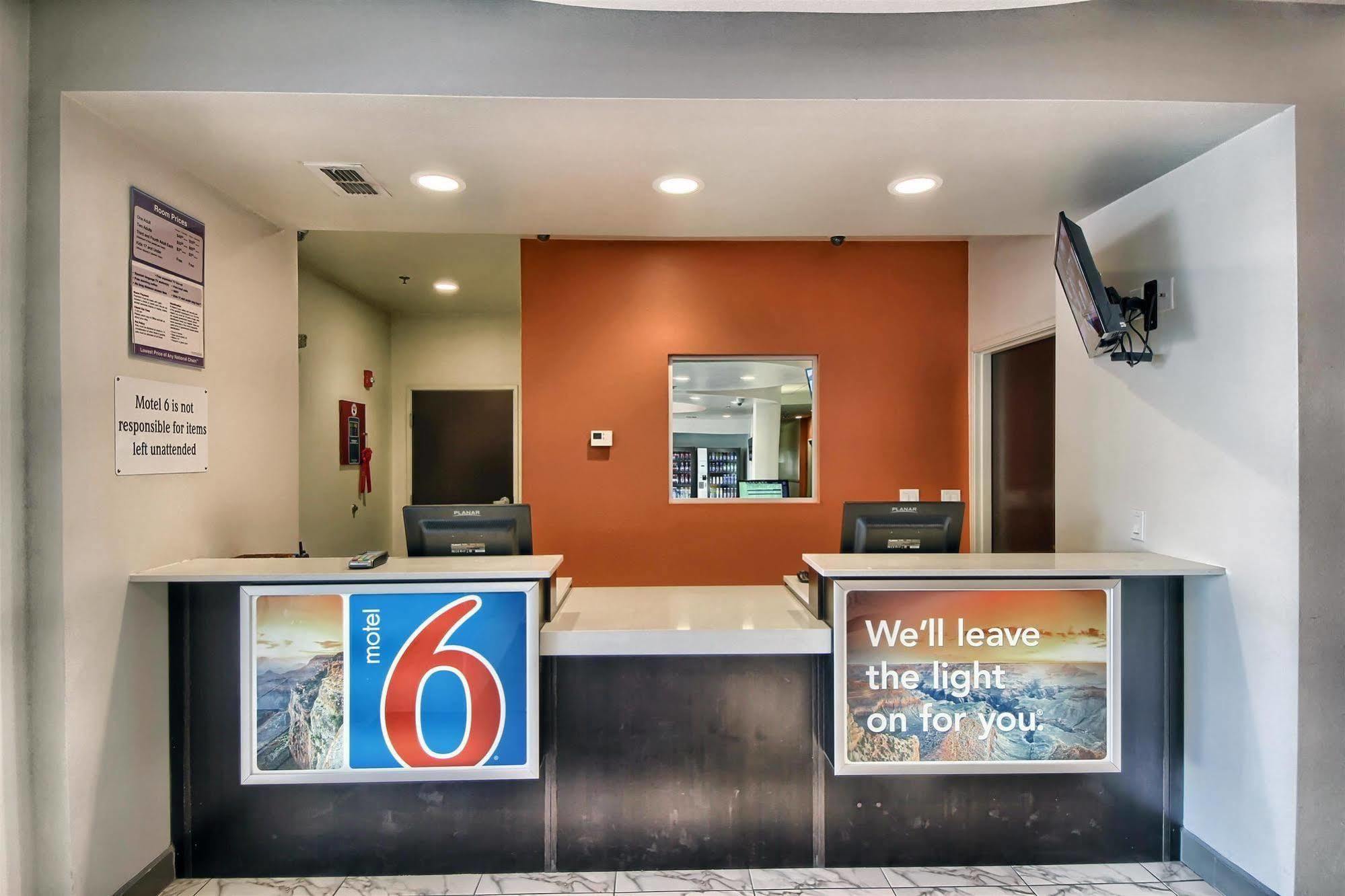 Motel 6-Weslaco, Tx Eksteriør bilde